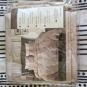 Tan Duvet Cover with 2 Pillow Cases